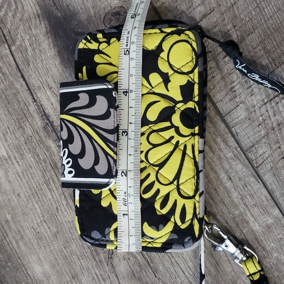Vera Bradley Zip around wallet Baroque black yellow white floral - Picture 8 of 12